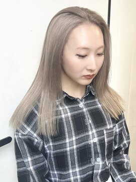 ココ 原宿(KOKO) 黒髪小顔クラゲヘアーオリーブグレーココアベージュ