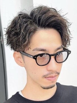 ビュートヨナカ(VIEW TOYONAKA) メンズパーマ/ツイスパ/パーマ/豊中/短髪