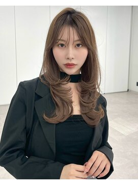 ユーフォリア 渋谷グランデ(Euphoria SHIBUYA GRANDE) 小顔美人レイヤーカット×ナチュラルグレージュ30代40代50代