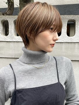 トリコ アヴェダ ららテラス北綾瀬(tricot AVEDA) ショートヘア/ハイライトカラー/小顔ショート/大人ショート