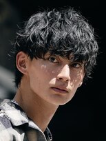 フィフス 渋谷(fifth)&nbsp;渋谷波巻きパーマツイストスパイラルパーマセンターパートメンズ