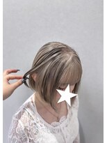 キーン 渋沢(KEEN.)&nbsp;ホワイトベージュ×ローライト/20代/30代/40代/ブリーチ