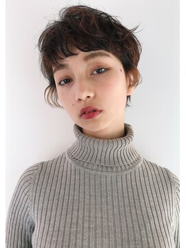 チロ(chillo) 【chillo】ニュアンスすっきりショート