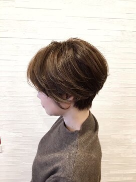 ティルヘアー(TiLL HAIR) 【TiLL HAIR】大人ショート 絶壁補正 くびれ 小顔ベージュ