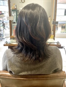 バブ バイネオリーブ(Bab by neolive) 外ハネミディ