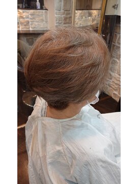 ホワイトボックス 我孫子店 グラデーションボブ