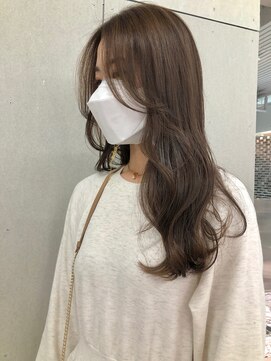 ルヴェール(Le Vert) 韓国風ロングレイヤー × オリーブベージュ