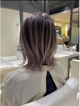 ゼンコー キチジョウジ シェール(ZENKO KICHIJOJI chere) 表面の白髪ぼかし/バレイヤージュ/吉祥寺