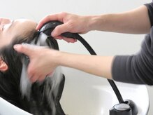 マイクロバブルのシャワーで、汚れをキレイに落とす