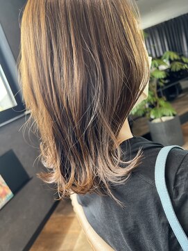 リズムネクスト(r-ism next) 透明感たっぷり♪オリーブ♪[髪質改善]30代40代50代