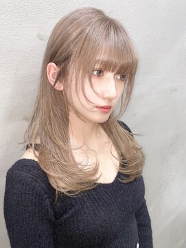 スイ(suii.) ハイトーン"たっぷりレイヤー×ミルキーベージュ"