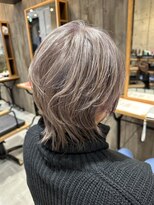 ロロネー 池田(Lolonois)&nbsp;【Lolonois池田】【白髪ぼかしブリーチ】マッシュウルフ