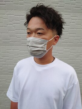 シザーズ(scissors) 波巻きツイストスパイラルパーマ