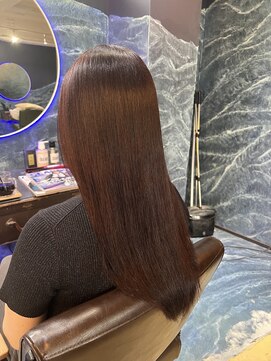 ラズリー(Lazliy) カラーと縮毛矯正で美しく！