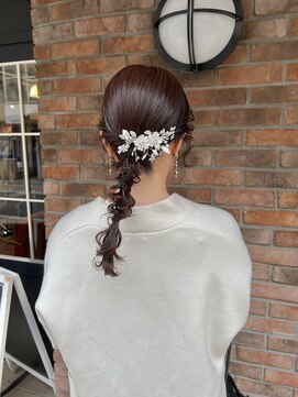 トータルビューティ ジェム バイ ヘアタイム(TOTAL BEAUTY gem by HAIR TIME) お呼ばれヘア タイト編みおろしアレンジ