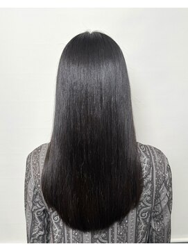 モワ 仙台(Mois) 縮毛矯正で叶う!風になびく大人の艶ストレート