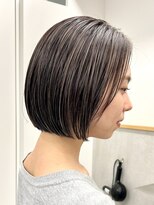 ラフ 新宿(Laff)&nbsp;新宿 前下がりボブ 切りっぱなしボブ ショートボブ ハイライト