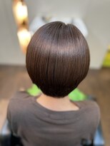 エムスリーディーミュゼステージ(M3D) ピコカラー&トリートメントでストレート仕上げ