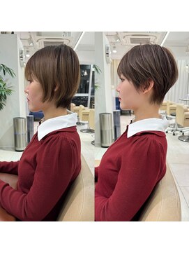 アンド ストーリーズ(&STORIES) 前髪あり耳掛け丸みくびれショートボブ20代30代40代50代（蘭）