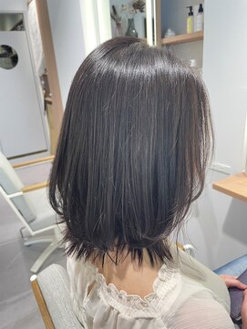 ミチル(michill) 外はねミディ