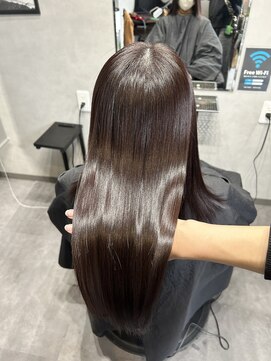 アクロマティック(Achromatic) ブラウンアッシュ