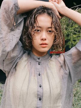 ニュアンスパーマ×ウェーブヘア【LONER神戸三宮】