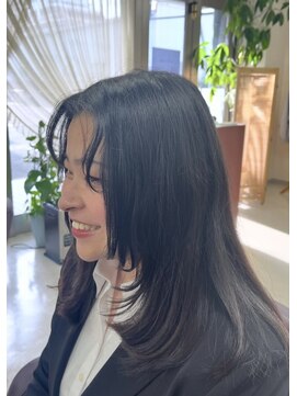 マリル mariru ヘアーサロン レイヤーカット