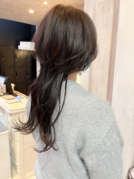 キャアリー(Caary) 福山人気10代20代30代個性派ロングウルフダークグレージュ小顔