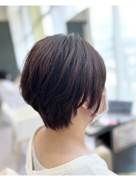 ウィスタリアフィールドプランシュ(WISTARIA FIELD-PLANCHES) (リピーター多数) 大人女性に好評女性らしさを引き出すショート