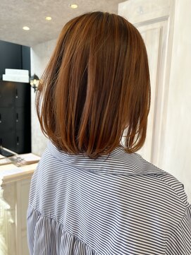 キャアリー(Caary) 福山人気オレンジブラウンブリーチなしミディアムレイヤー内巻き