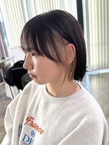 ニュート(Neut )&nbsp;クロスパーマインナーカラーボブ前髪カット