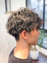 アトリエアルシュ(atelier ARCHE) メンズくせ毛にツイストスパイラル、初めてのくせ毛にパーマ