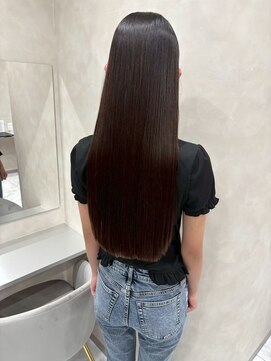 キング 梅田店(K!ng) 縮毛矯正髪質改善ハイライトレイヤーカット梅田美容室エクステ