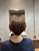 フープ 川越(hoop)&nbsp;首元スッキリ、美シルエット  ショートボブ川越/白髪染め