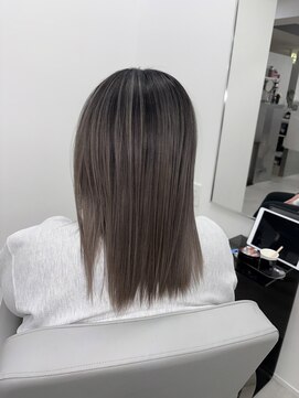 レアル 心斎橋 大阪(REAL) グレージュバレイヤージュ