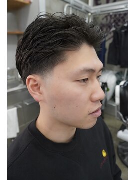 チルチェア ノースエリア 高円寺店(CHILL CHAIR north area.) テーパーフェード×ルーズバックスタイル<高円寺/バーバー>