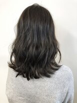 バズ ビー(BUZZ Bee)&nbsp;アディクシーカラー×アッシュグレー☆【梅田】