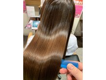 アンバー(umber)