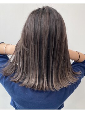 アライブ キチジョウジ(ALIVE Kichijoji) ALIVE吉祥寺 デザインカラーバレイヤージュ外ハネボブローライト