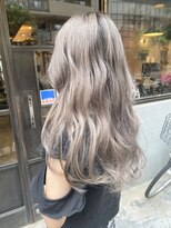 イスタ(isuta)&nbsp;【三鷹】外国人風透明感カラー◎グレージュカラー