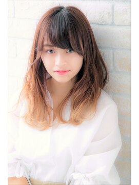 ソア 武蔵小杉(SOAR) ホワイトアッシュハイライトの黒髪エアリーミディショートパーマ