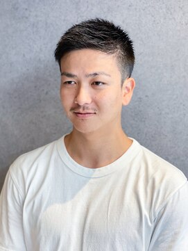 フジヤマバーバーショップ アジト(FUJIYAMA BARBER SHOP ajito) バーバーカット黒髪アップバングストリート【藤本ユースケ】0903