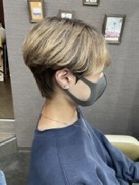 アイトーキョー 名古屋栄(AI TOKYO) スキンフェード/韓国マッシュ/センターパート[名古屋駅/栄駅]