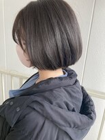 ロカ(roka)&nbsp;大人可愛いイメチェンボブヘア　グレージュ　ダークアッシュ