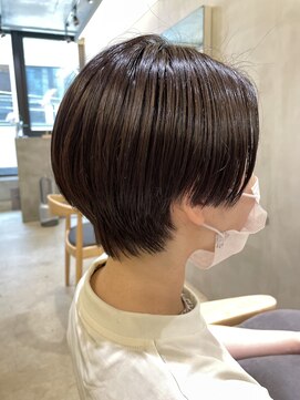 ベイル 登戸(Baill) 20代30代40代センターパートショート