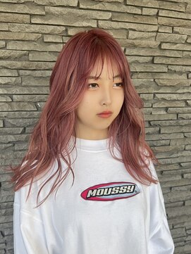 ハイバレーヘアーメゾン(HIGH VALLEY HAIRMAISON) ピンクベージュ ピンクハイトーンブリーチカラーデザインカラー