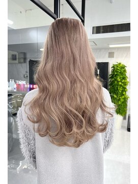 リア 大阪梅田(Ria) ～ミルクティーベージュ～　【Ria 大阪 梅田】