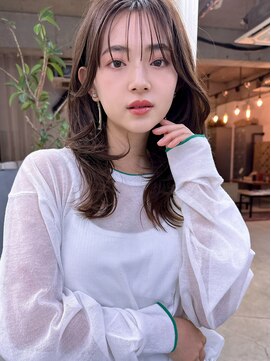 インビテーション(invitation) レイヤーロング大人かわいい簡単スタイリング顔周りカット前髪