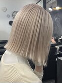 ダブルカラーショートボブインナーカラーハイライトケアブリーチ