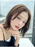 ニュアンス感のあるレイヤーボブ